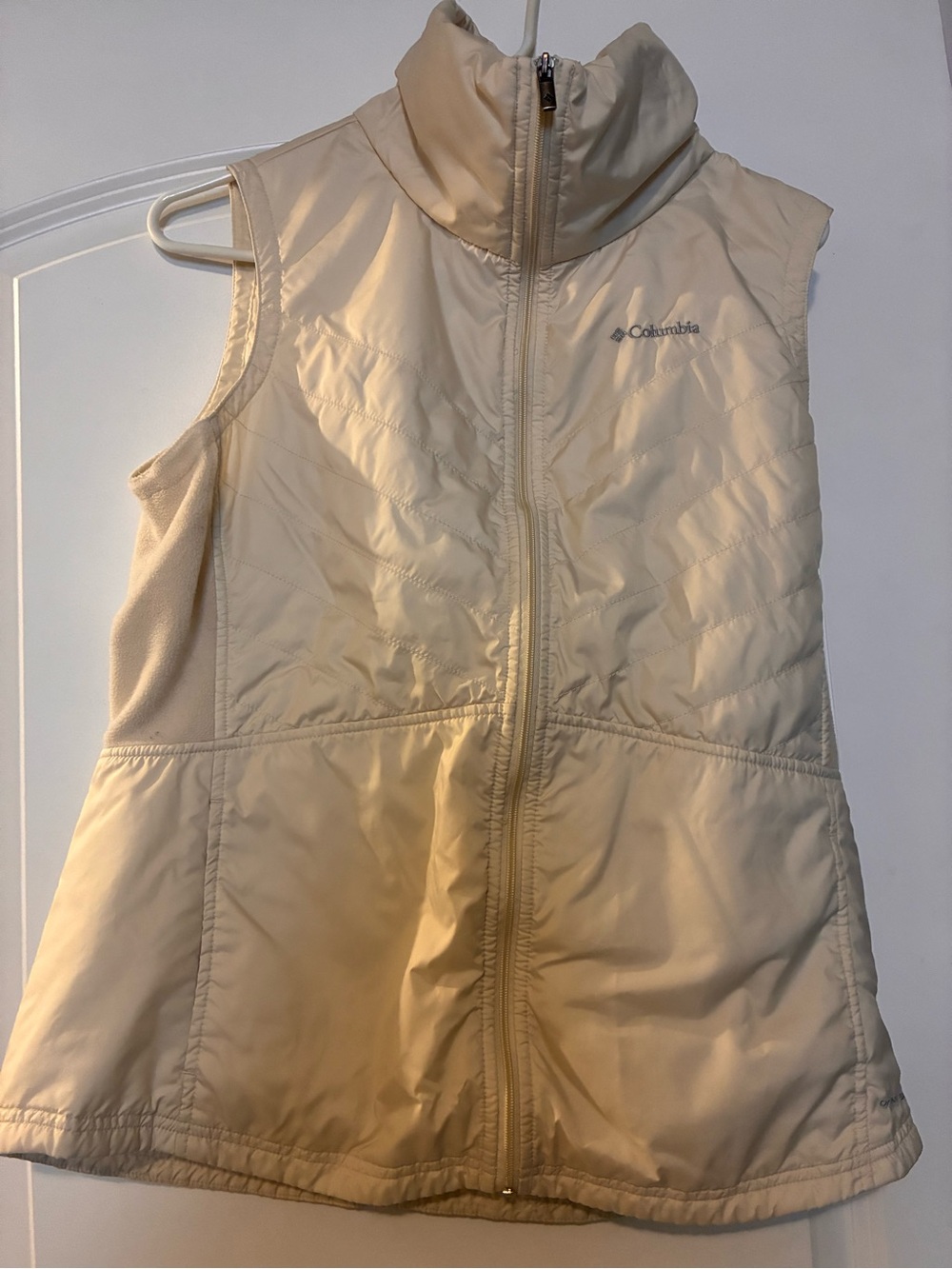 Columbia Cream Insulated Vest